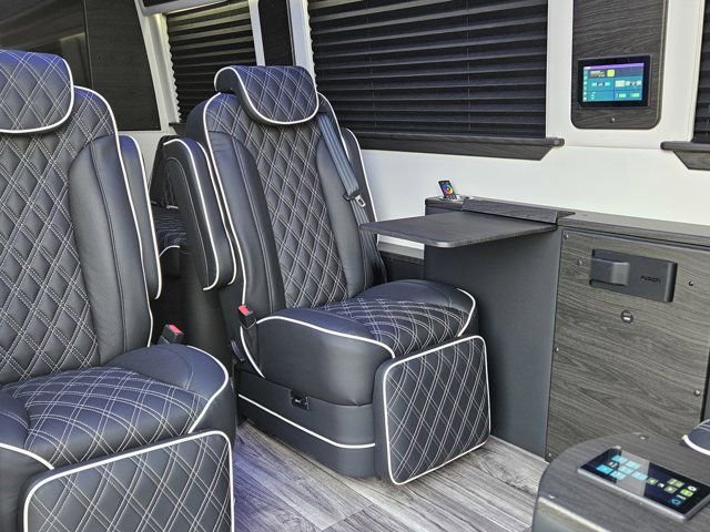 New 2024 Mercedes-Benz Sprinter 3500 image 44