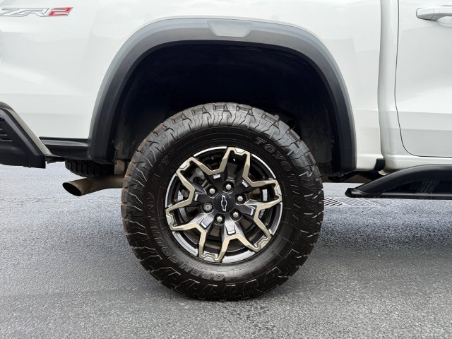 Used 2023 Chevrolet Colorado ZR2 w/ ZR2 Convenience Package III AWD/4WD image 27