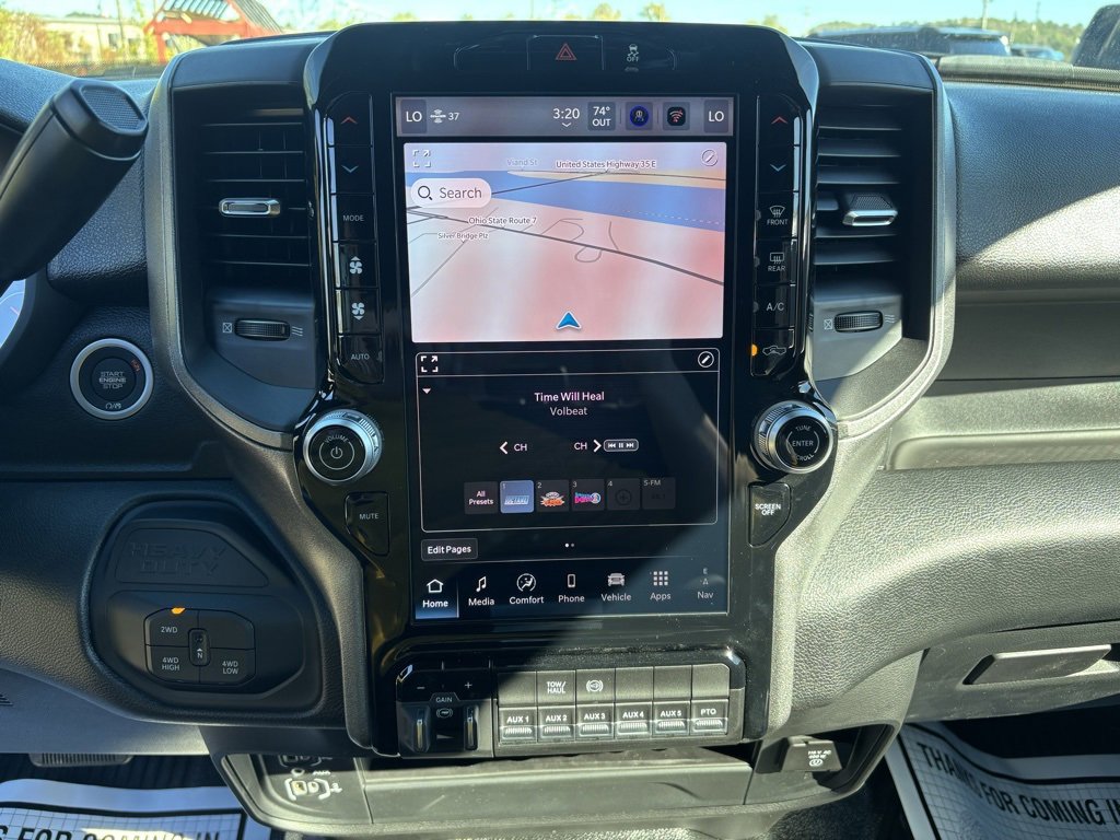 New 2026 RAM 3500 Tradesman image 17