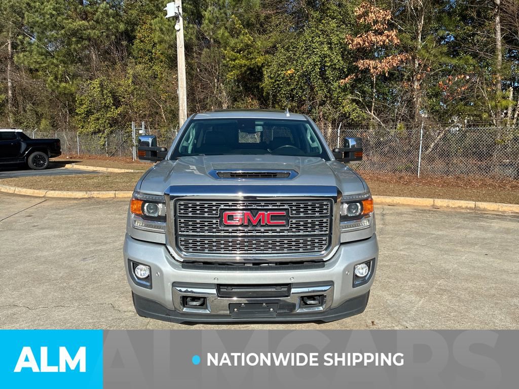 Used 2019 GMC Sierra 2500 Denali w/ Duramax Plus Package image 3