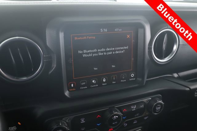 Used 2022 Jeep Wrangler Unlimited Rubicon 4xe w/ Safety Group AWD/4WD image 4
