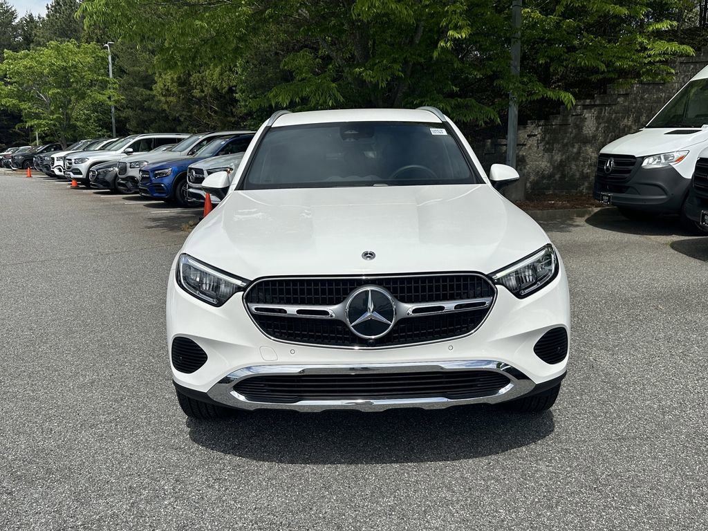 Certified 2025 Mercedes-Benz GLC 300 4MATIC image 3