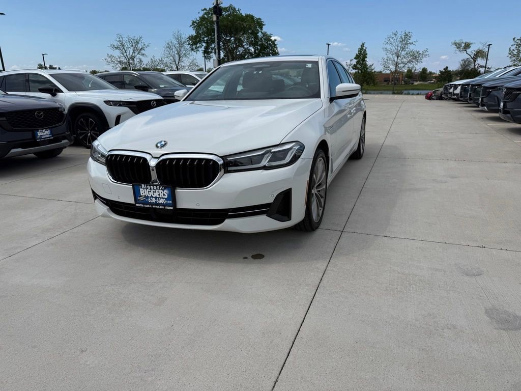 Used 2021 BMW 530e xDrive AWD/4WD image 4