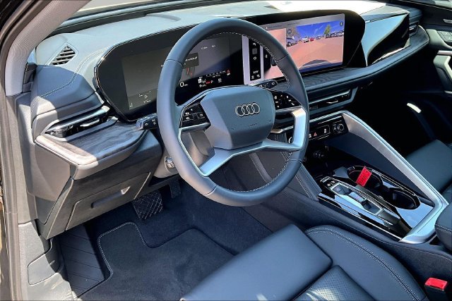 New 2026 Audi Q5 Premium Plus AWD/4WD image 13