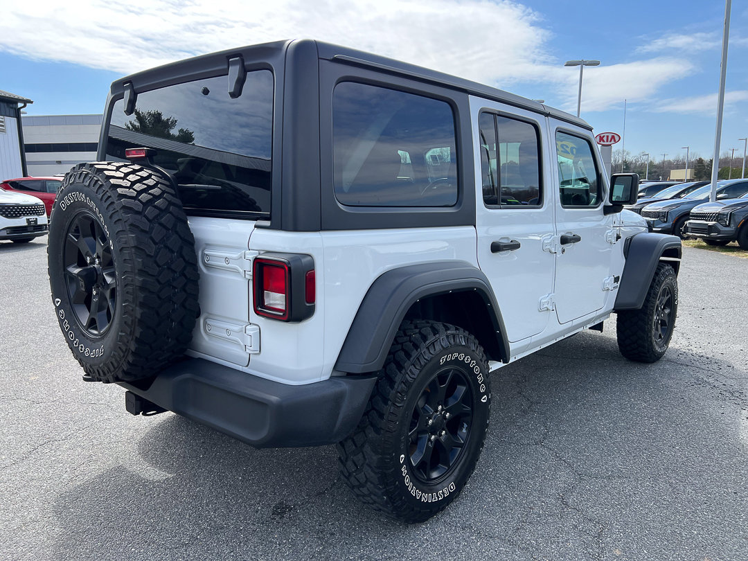Used 2022 Jeep Wrangler Unlimited Sport AWD/4WD image 8