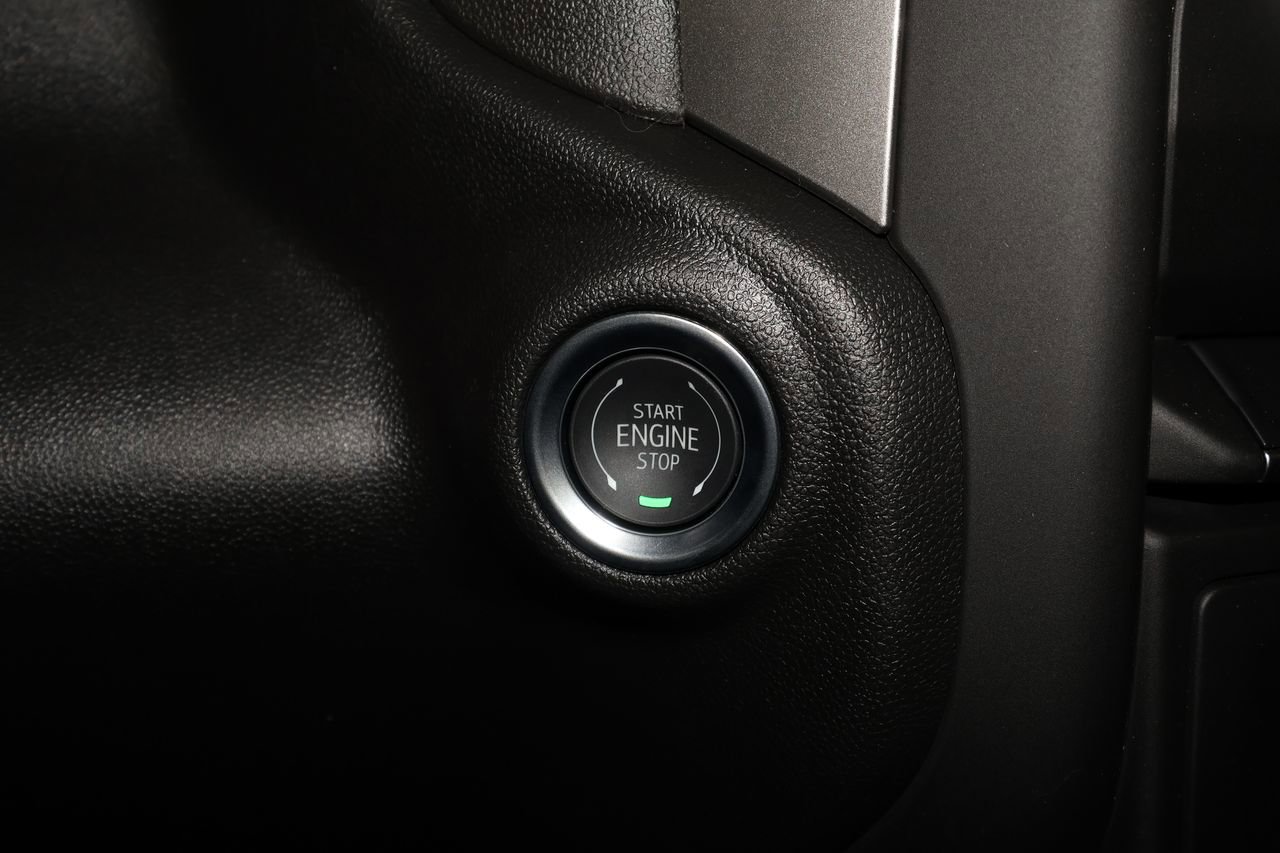 Certified 2026 GMC Sierra 1500 Pro w/ Pro Value Package image 15