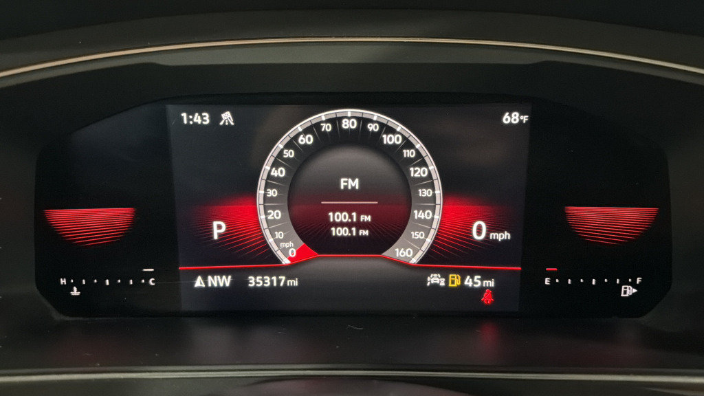 Certified 2023 Volkswagen Tiguan SE R-Line AWD/4WD image 22