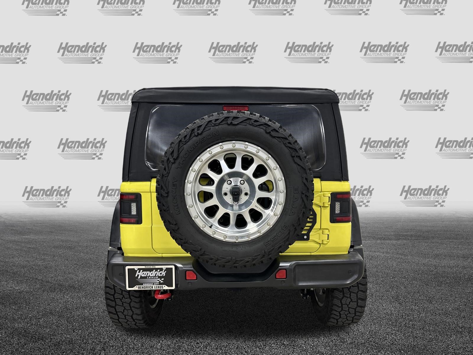 Used 2023 Jeep Wrangler Unlimited Rubicon w/ Safety Group AWD/4WD image 9