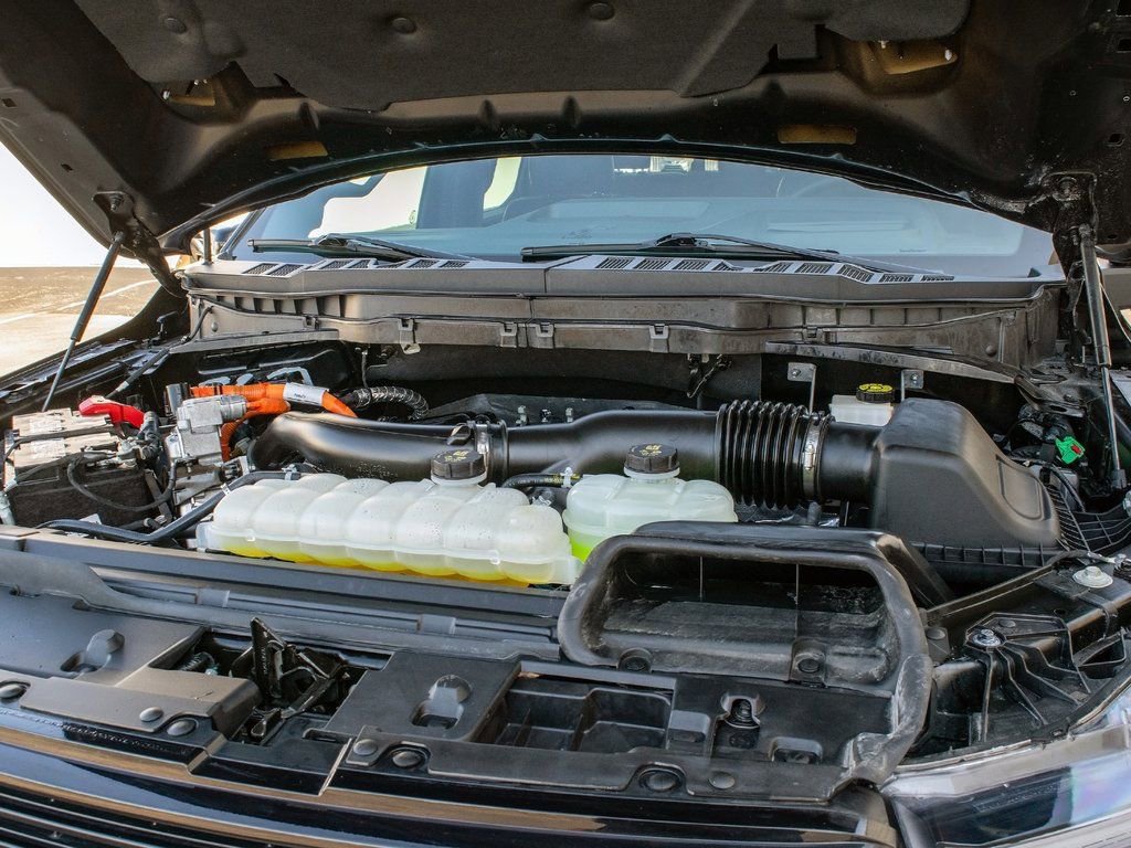 Used 2024 Ford F150 Platinum image 13