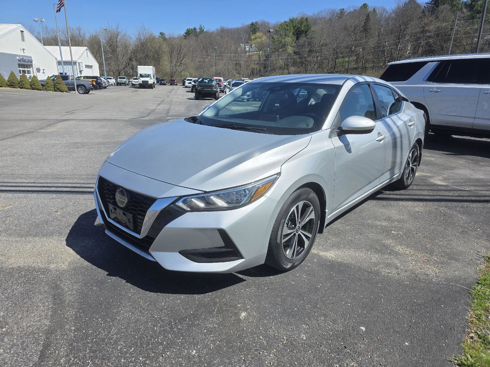 Used 2023 Nissan Sentra SV w/ All-Weather Package FWD image 3