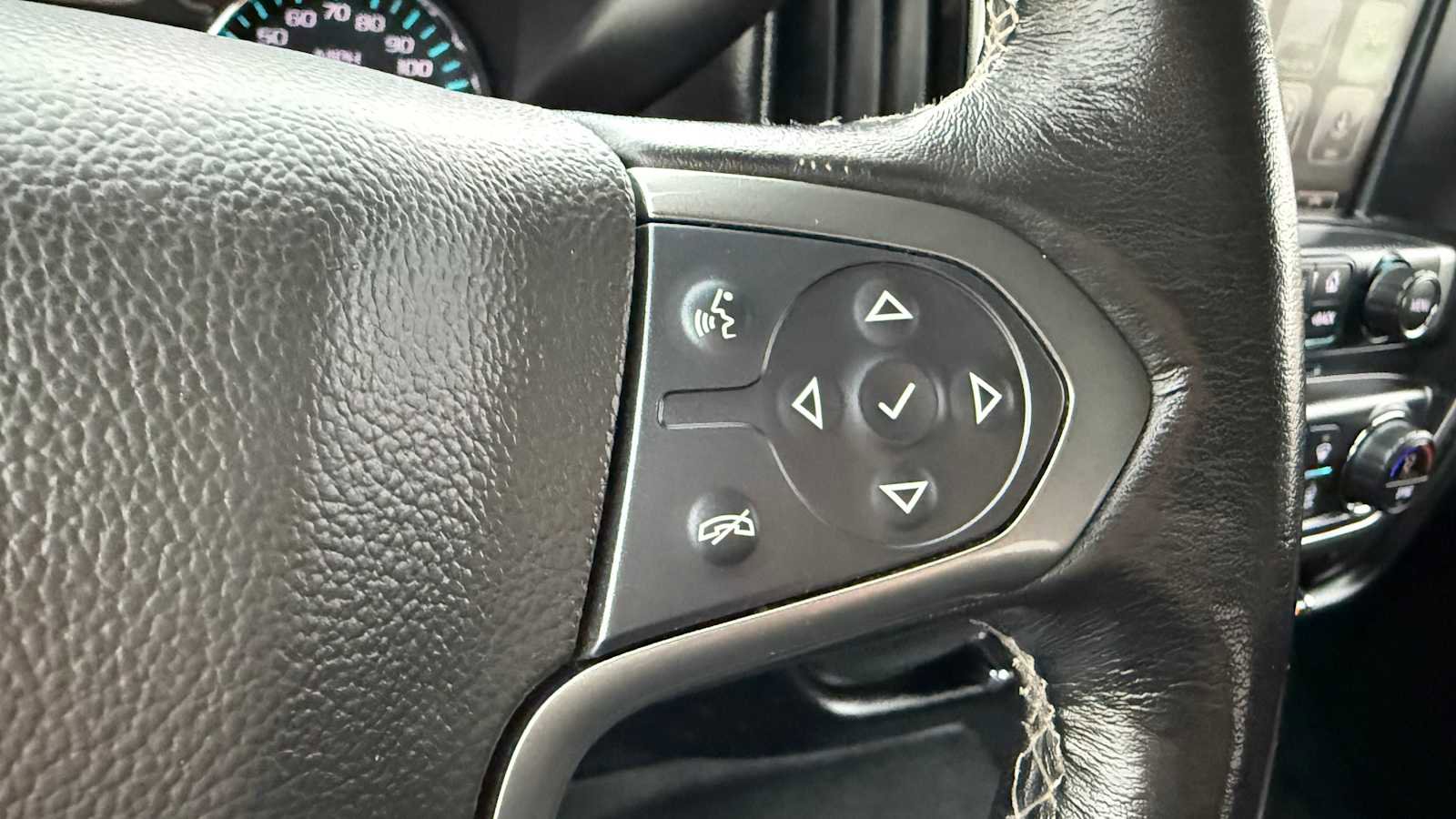 Used 2018 Chevrolet Silverado 1500 LT w/ All Star Edition image 16