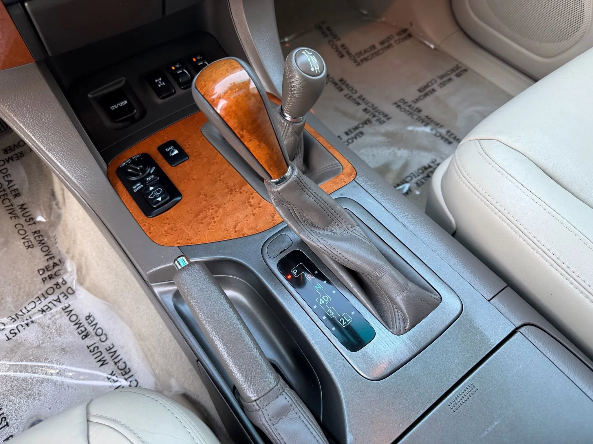 Used 2003 Lexus GX 470 image 32