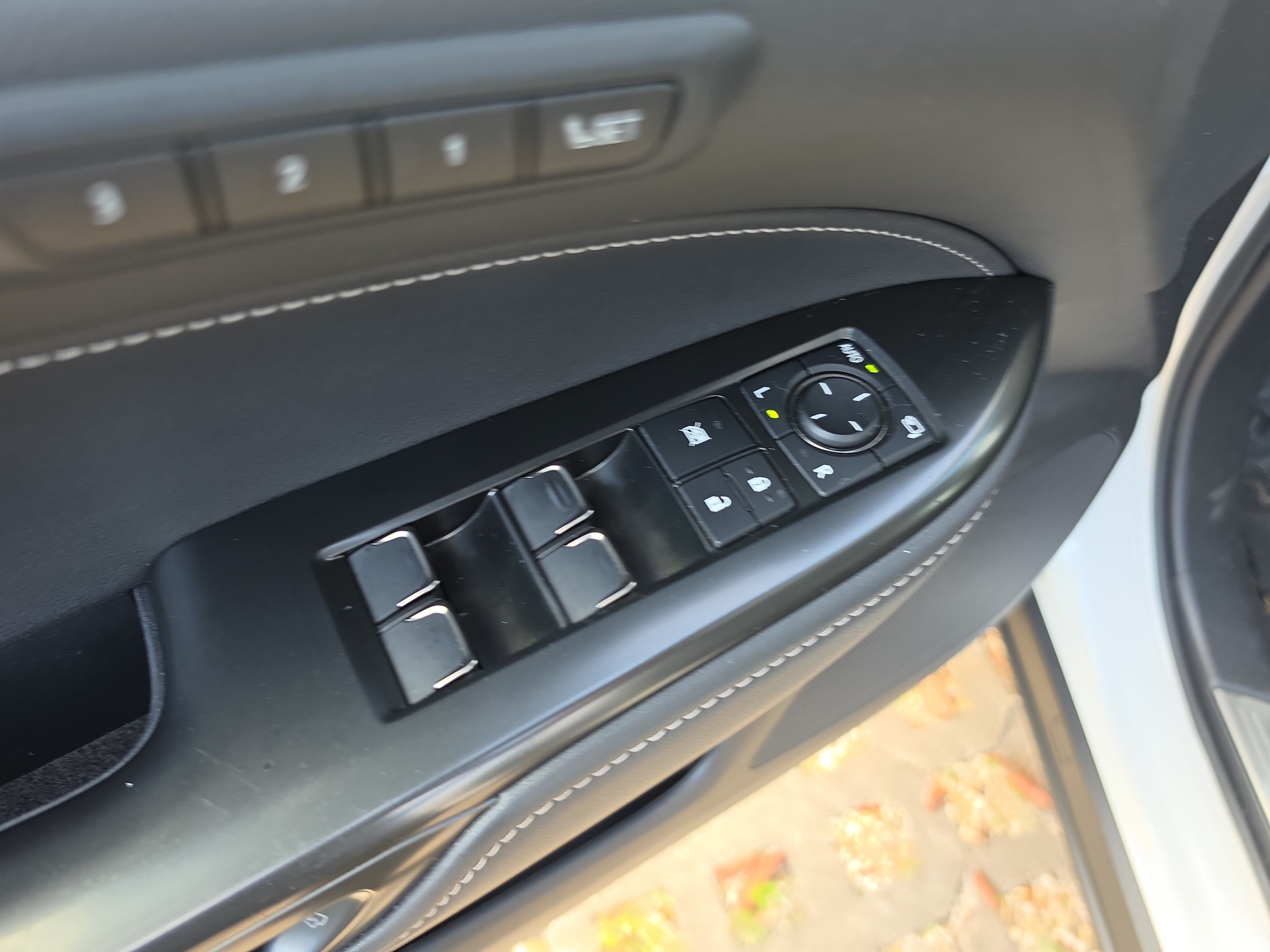 Used 2022 Lexus NX 250 FWD w/ Accessory Package 2 image 18
