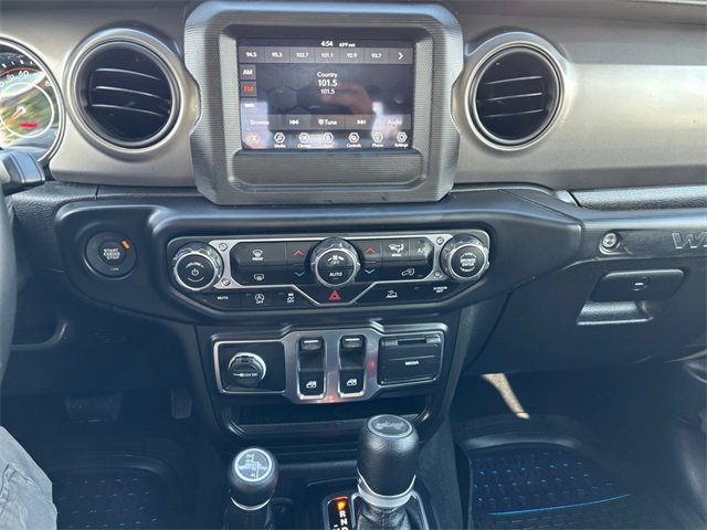 Used 2021 Jeep Wrangler Sport w/ LED Headlamp & Fog Lamp Group image 11