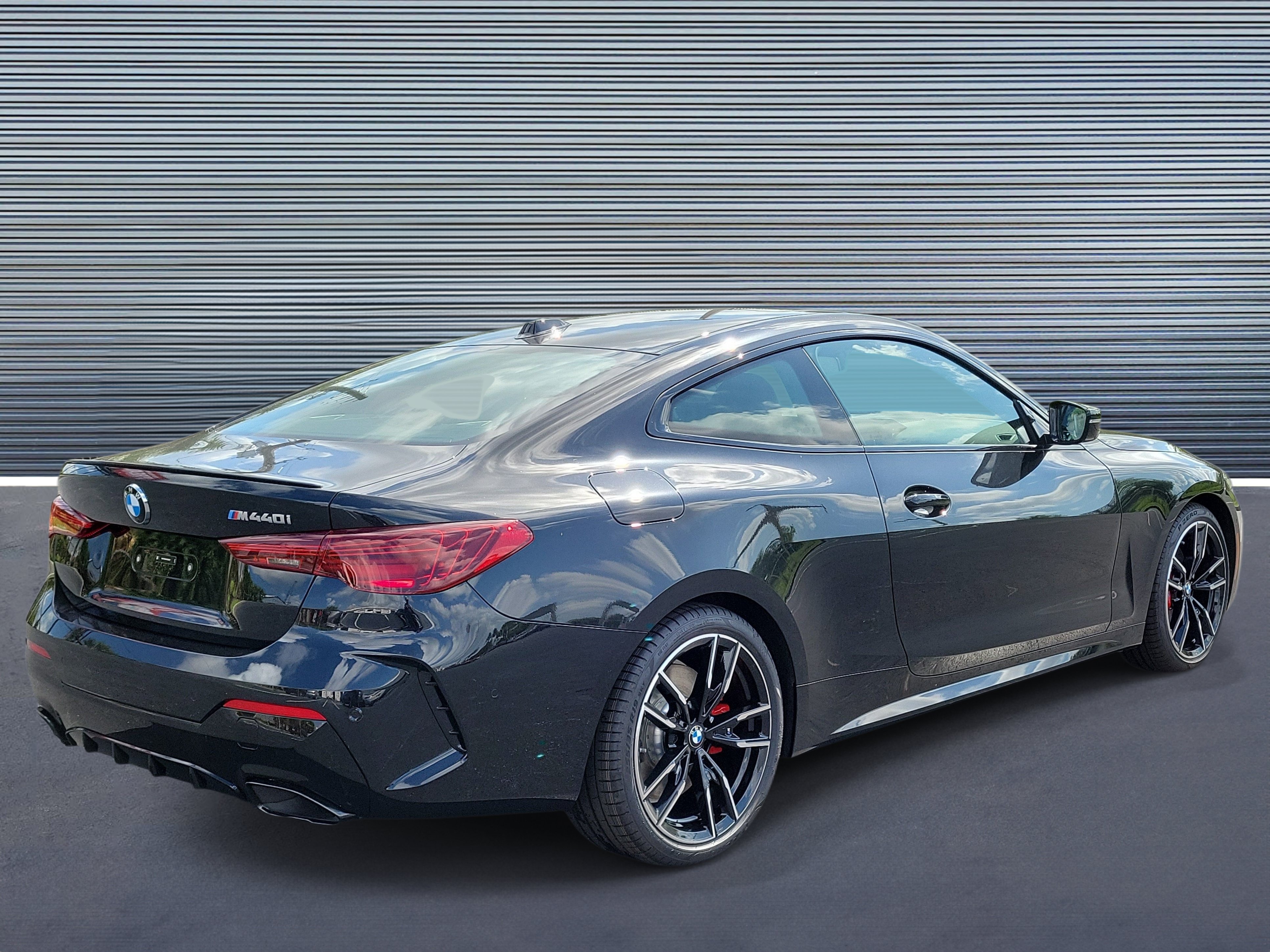New 2027 BMW M440i Coupe w/ Premium Package RWD image 3
