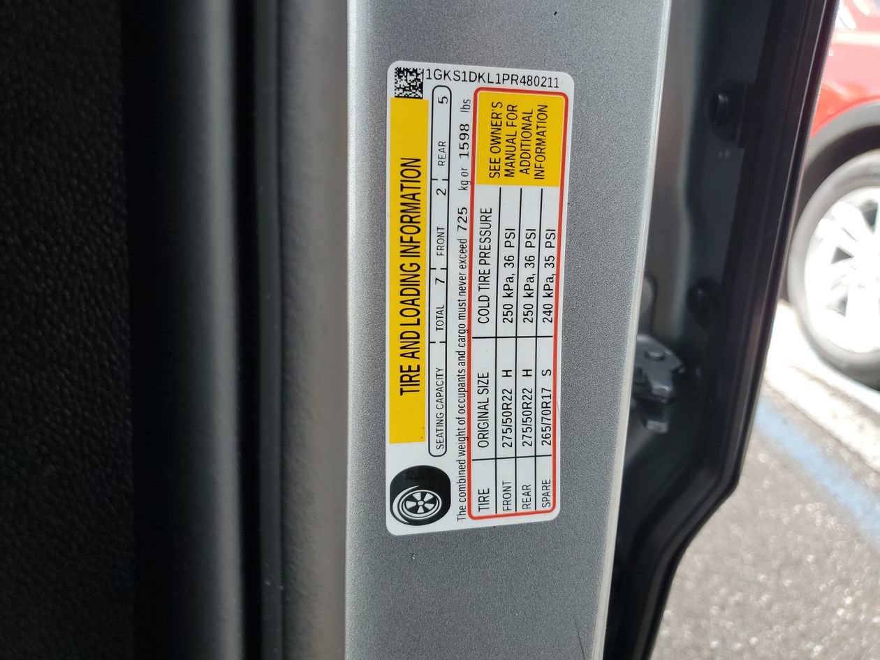 Used 2023 GMC Yukon Denali w/ Advanced Technology Package RWD image 31