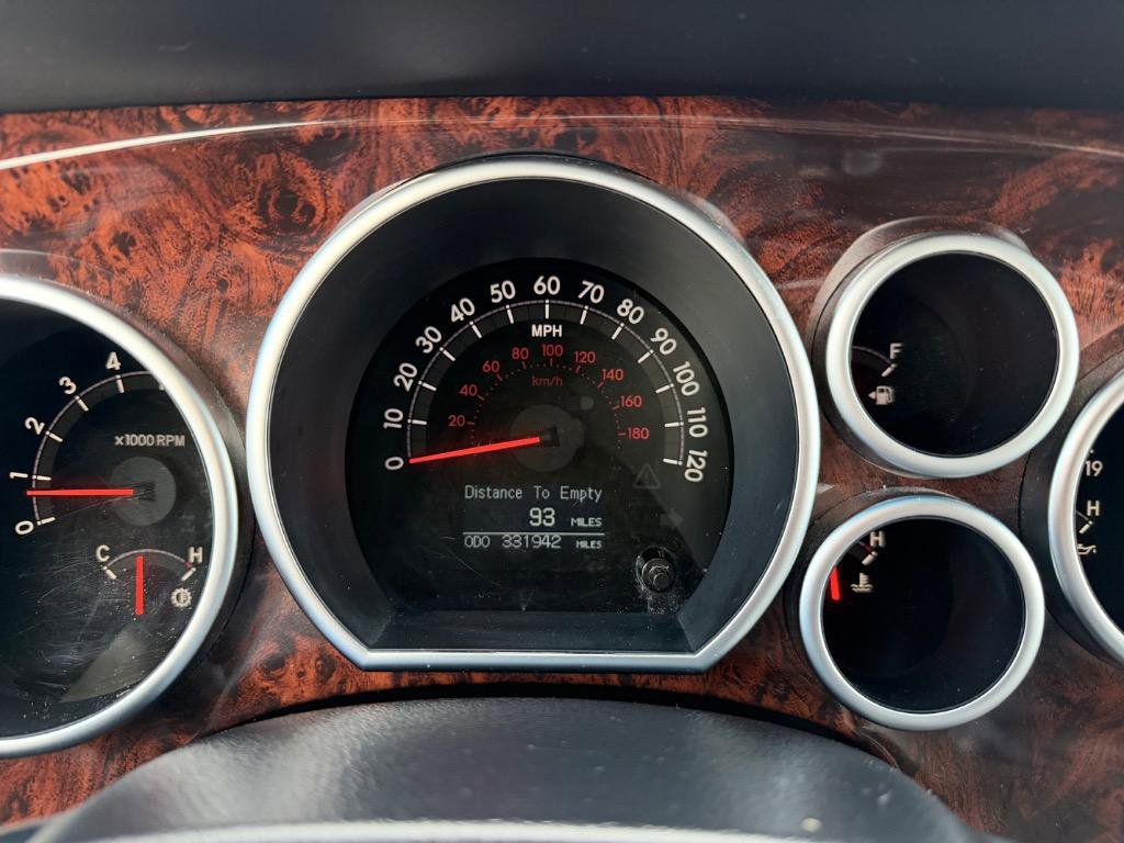 Used 2008 Toyota Sequoia Limited RWD image 3