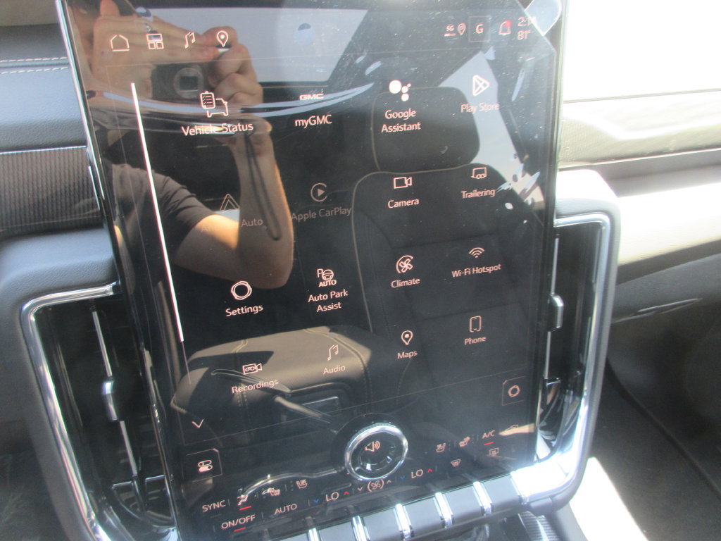 New 2026 GMC Yukon XL Elevation AWD/4WD image 20
