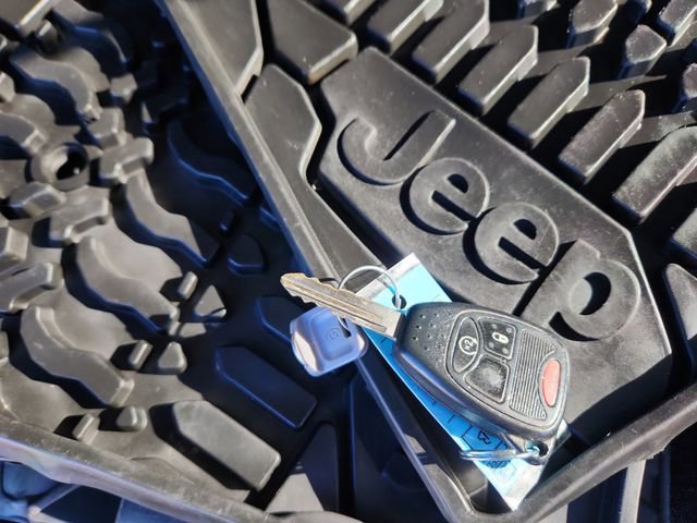 Used 2012 Jeep Wrangler Unlimited Rubicon w/ Dual Top Group image 45