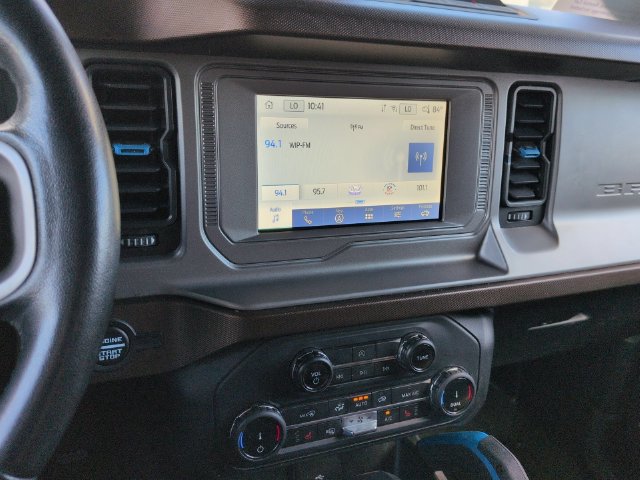 Used 2022 Ford Bronco Outer Banks AWD/4WD image 15