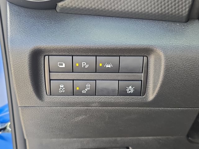 Certified 2021 Nissan Kicks S FWD image 27