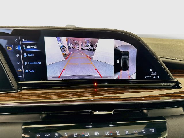 Used 2023 Cadillac Escalade Premium Luxury w/ Performance Package AWD/4WD image 14