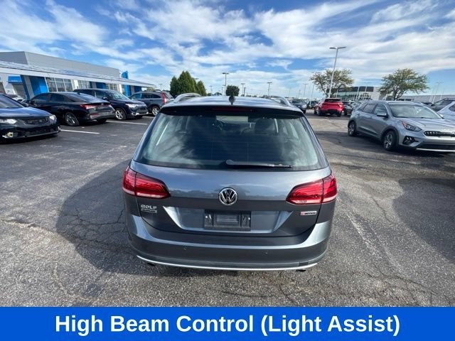 Used 2019 Volkswagen Golf Alltrack SE AWD/4WD image 6