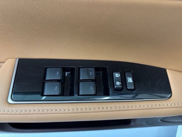 Used 2017 Lexus ES 350 w/ Premium Package FWD image 9