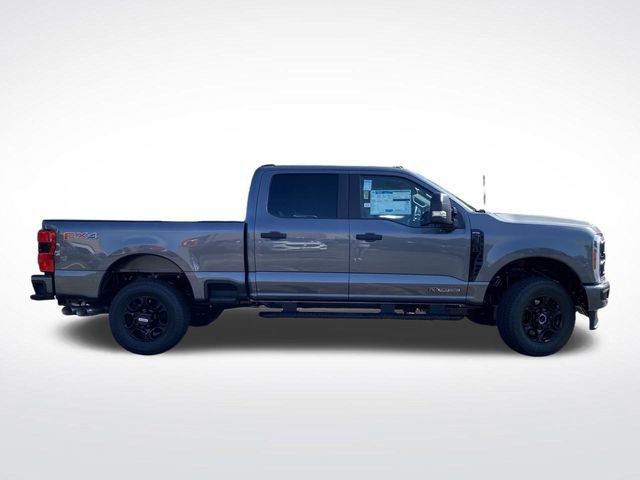 New 2026 Ford F350 XL image 2