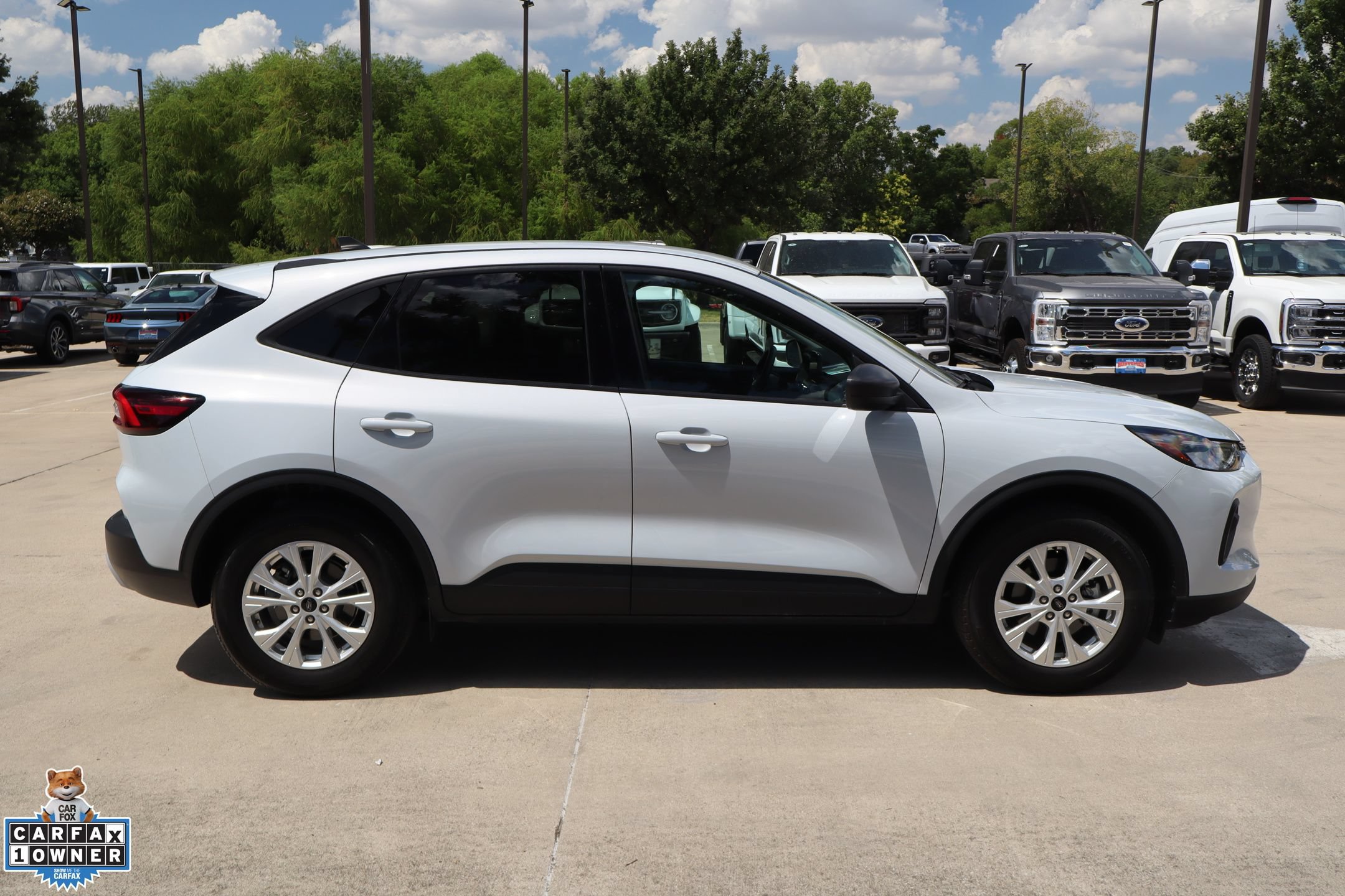 Used 2025 Ford Escape Active FWD image 2
