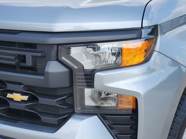 Certified 2025 Chevrolet Silverado 1500 Custom RWD image 9
