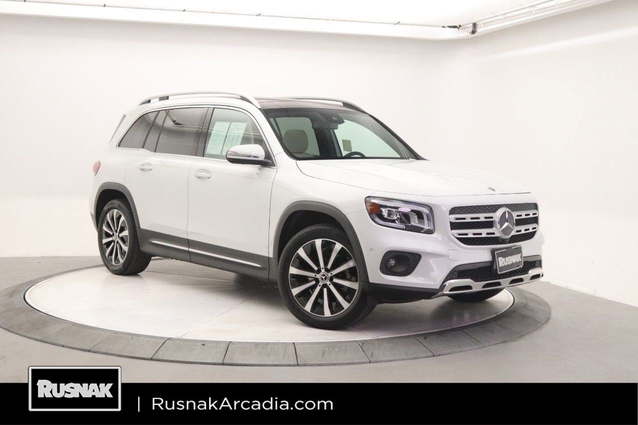 Certified 2022 Mercedes-Benz GLB 250 image 1