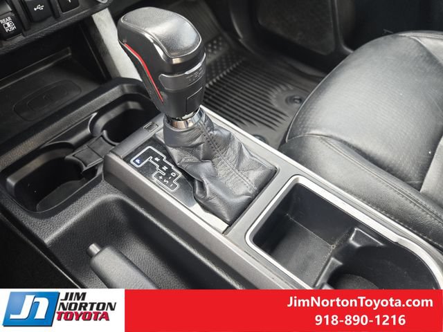 Used 2021 Toyota Tacoma TRD Off-Road w/ TRD Premium Off Road Package AWD/4WD image 22