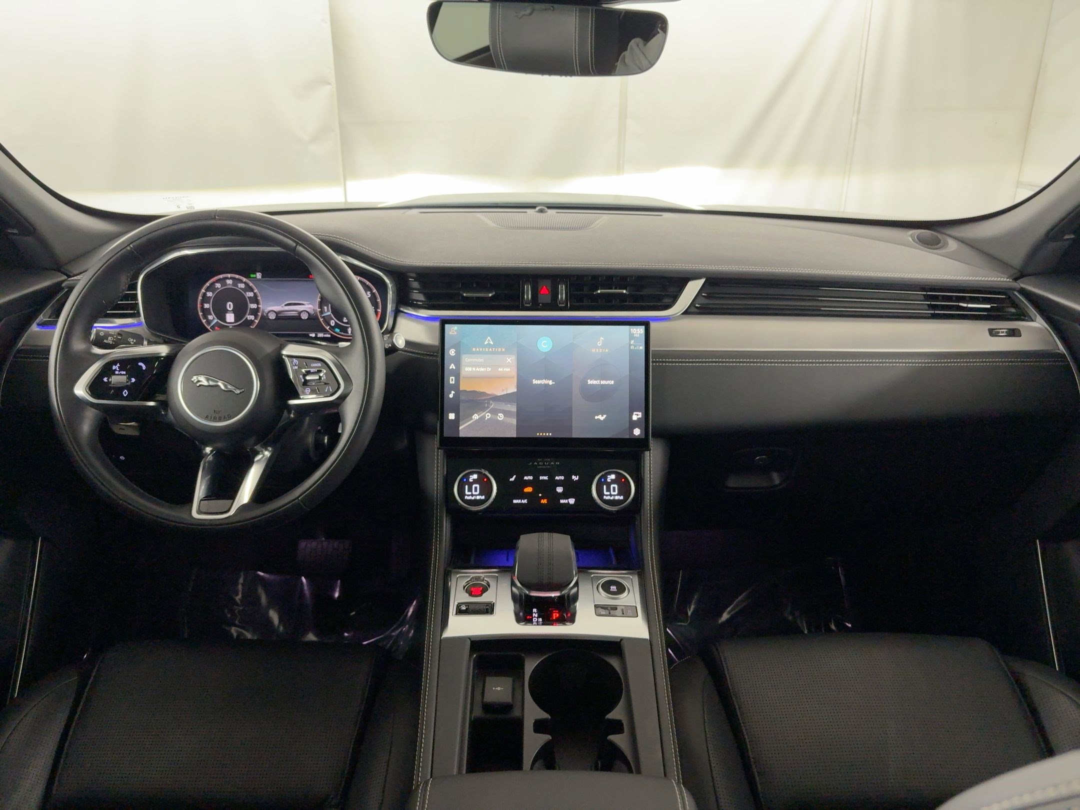 Used 2024 Jaguar F-PACE R-Dynamic S image 16