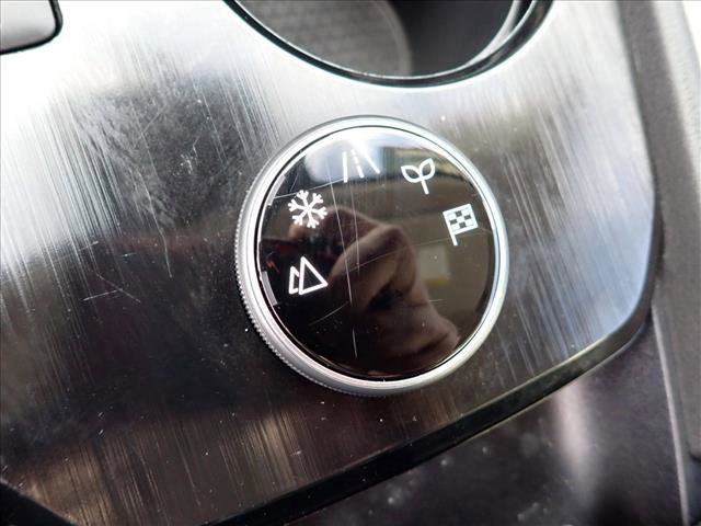 Used 2024 Nissan Rogue SV image 18