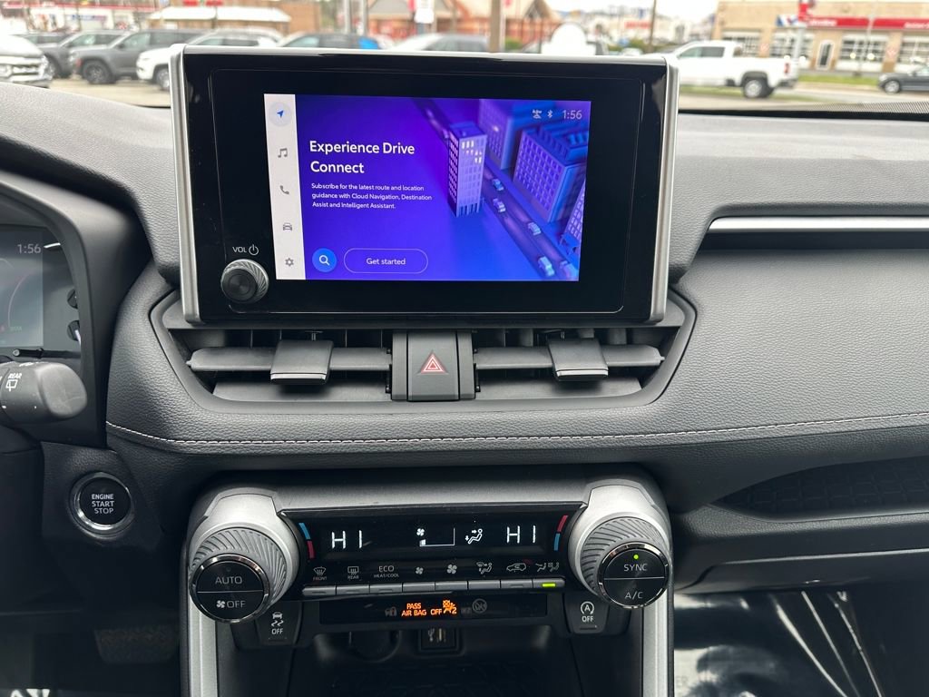 Used 2024 Toyota RAV4 XLE FWD image 25