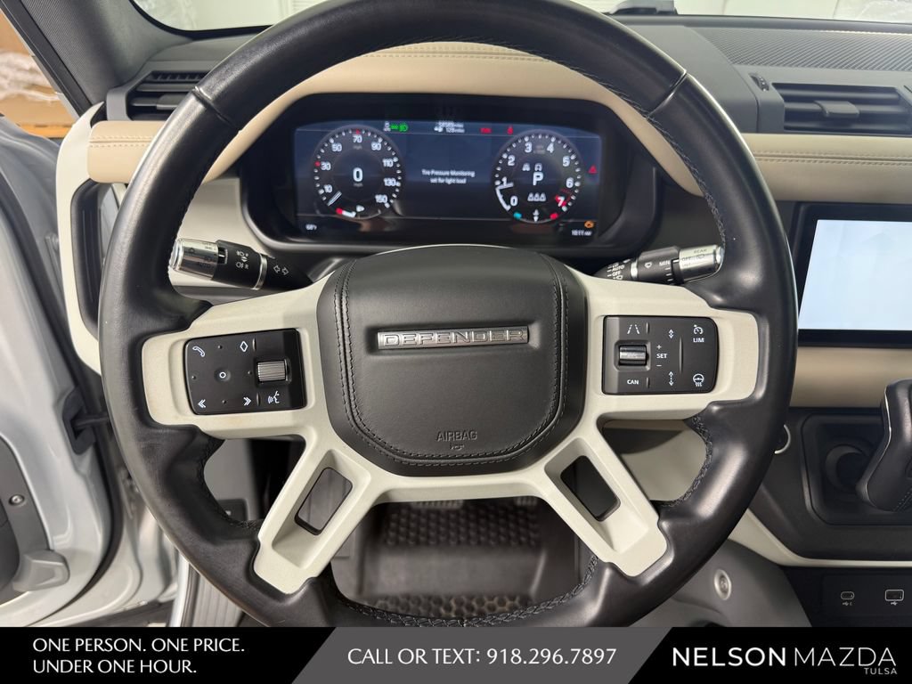 Used 2022 Land Rover Defender 110 XS Edition AWD/4WD image 22