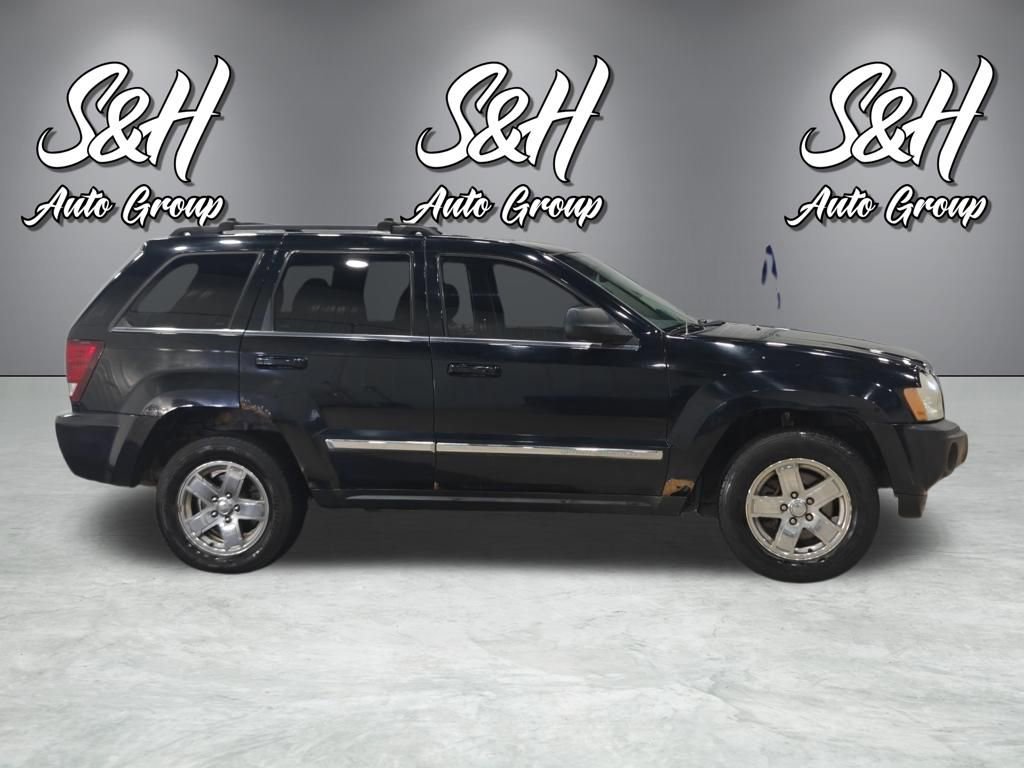 Used 2005 Jeep Grand Cherokee Limited w/ Trailer Tow Group IV AWD/4WD image 19