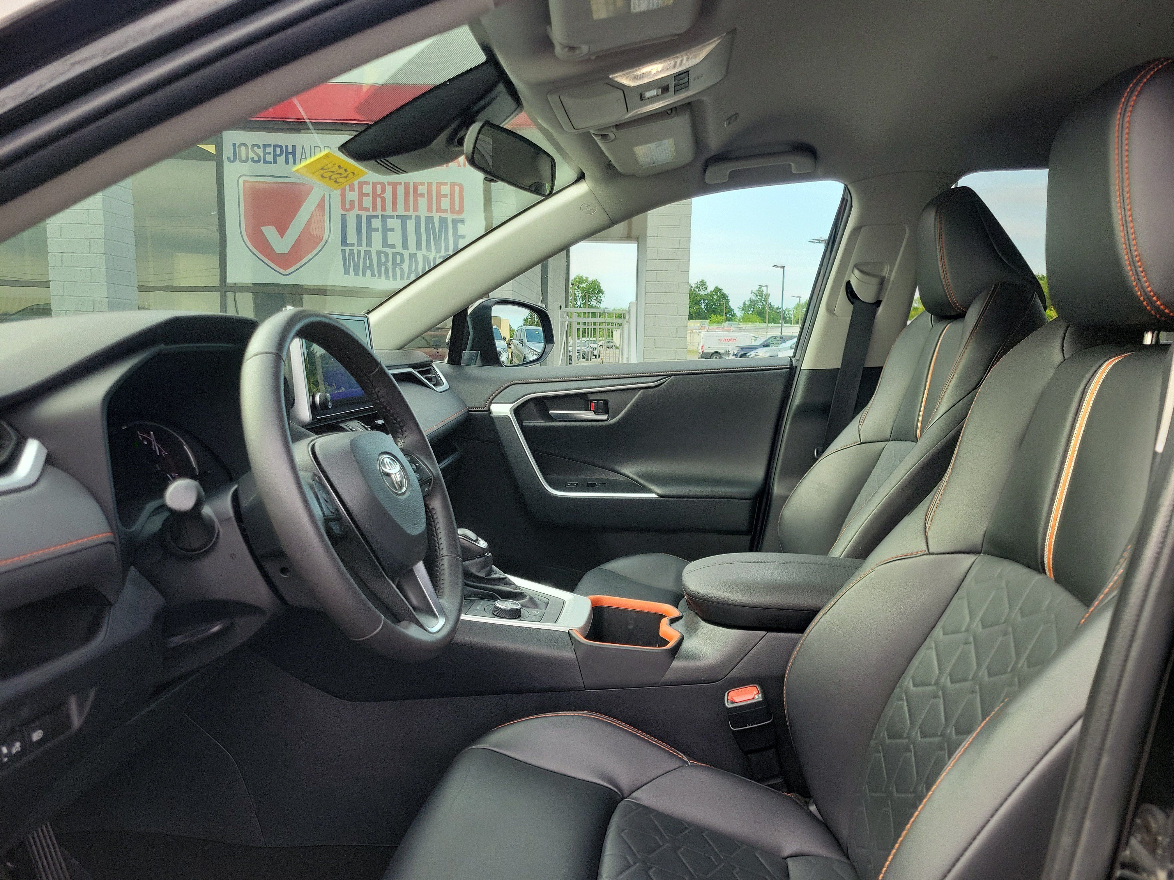 Used 2024 Toyota RAV4 Adventure AWD/4WD image 15