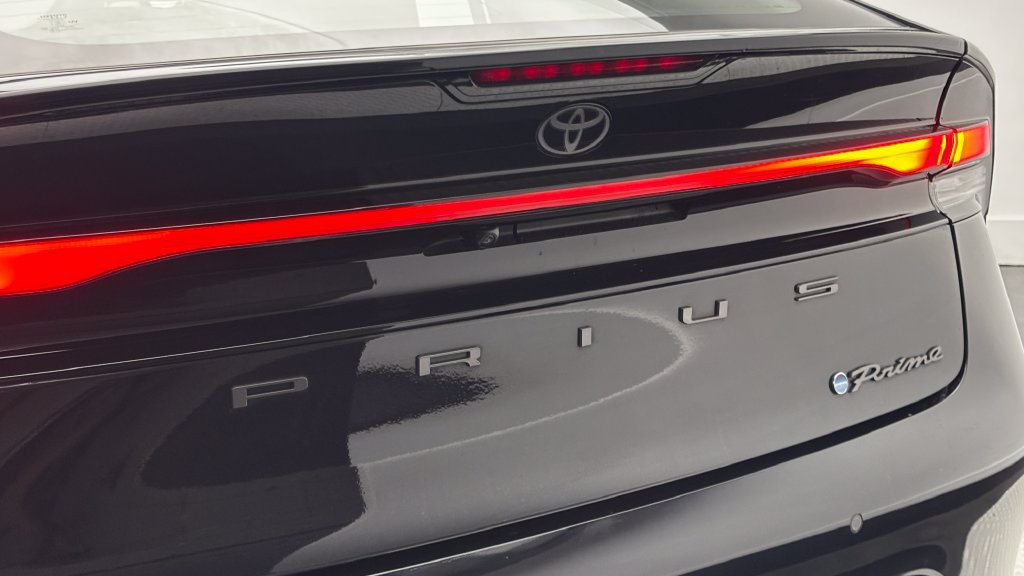 Certified 2023 Toyota Prius Prime FWD image 7