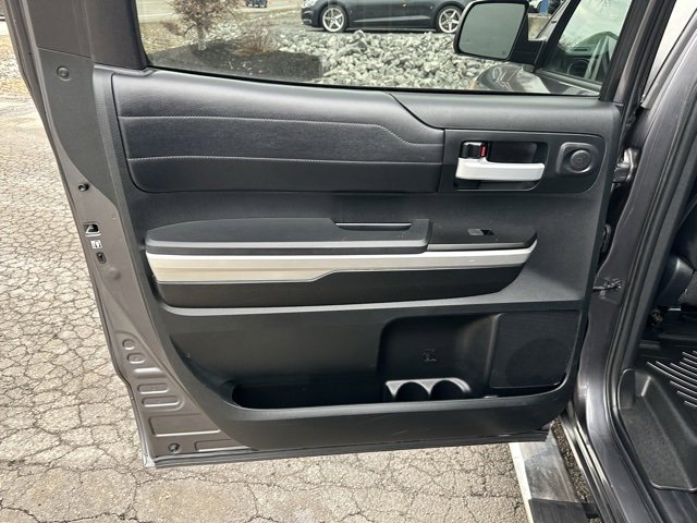 Used 2017 Toyota Tundra Limited image 24