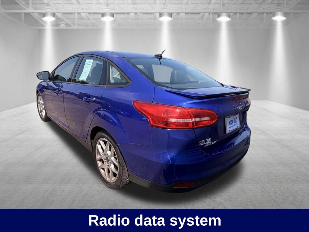 Used 2015 Ford Focus SE w/ Equipment Group 201A FWD image 7