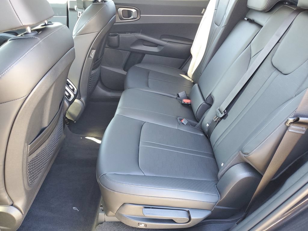 New 2026 Kia Sorento S w/ S Panoramic Sunroof Package FWD image 21