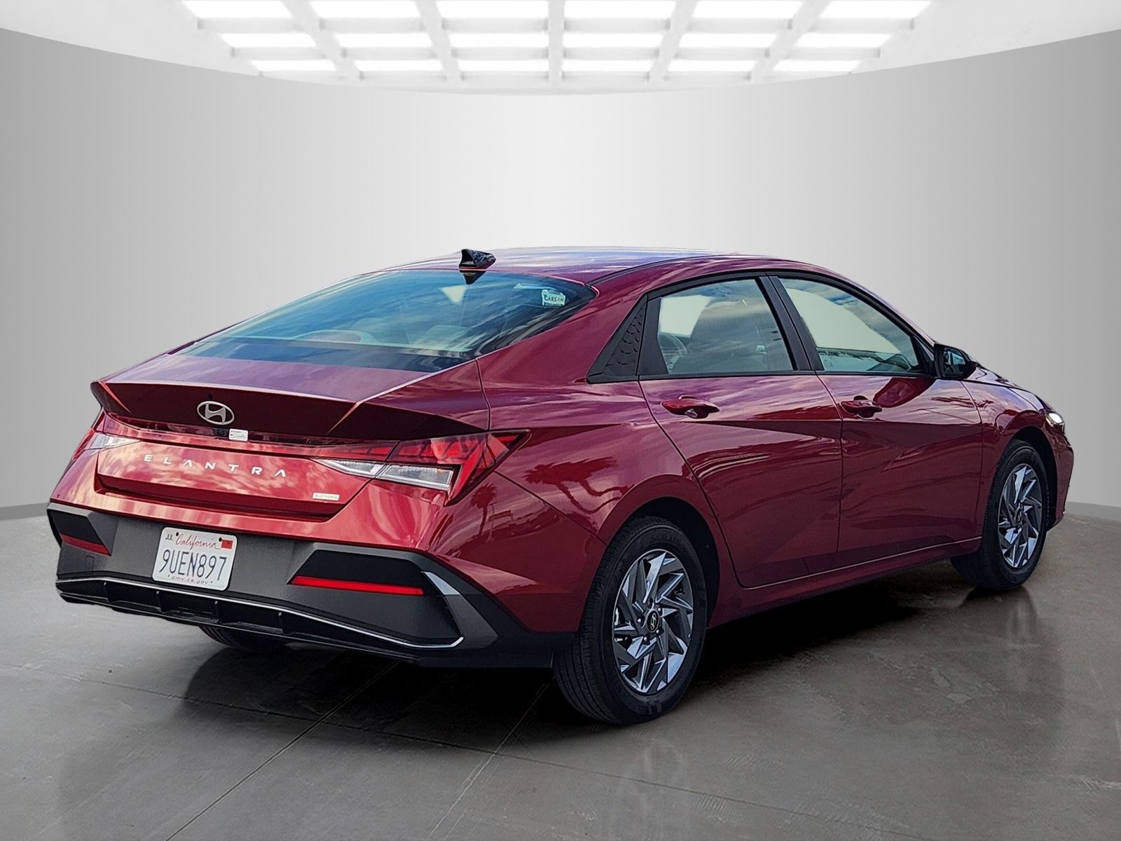 Certified 2025 Hyundai Elantra Blue image 9