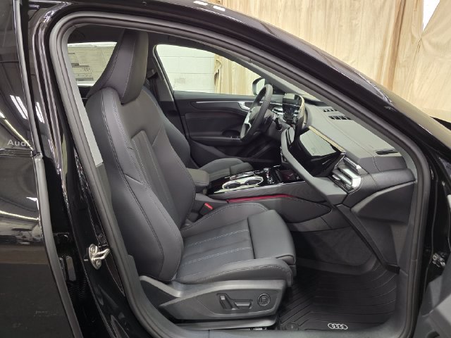 New 2026 Audi A6 Premium Plus AWD/4WD image 33