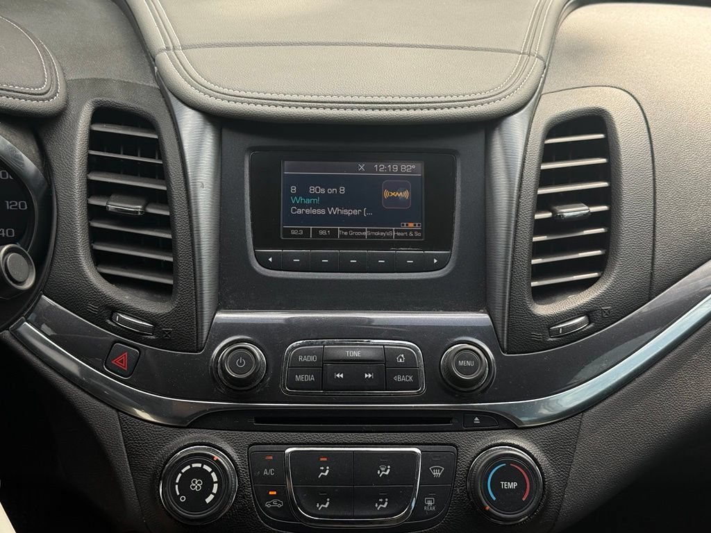 Used 2015 Chevrolet Impala LS FWD image 27
