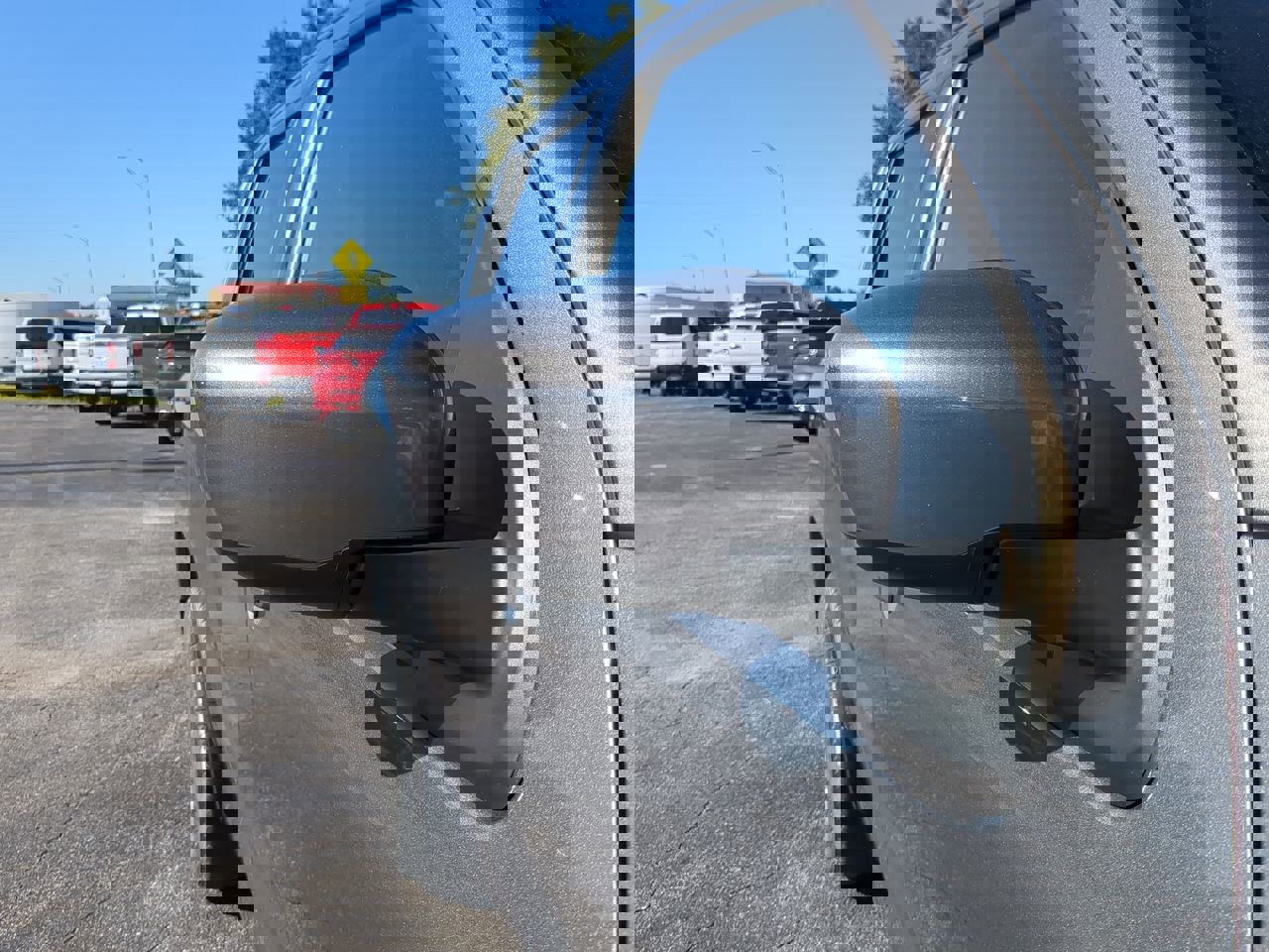 Used 2022 Nissan Frontier SV image 12