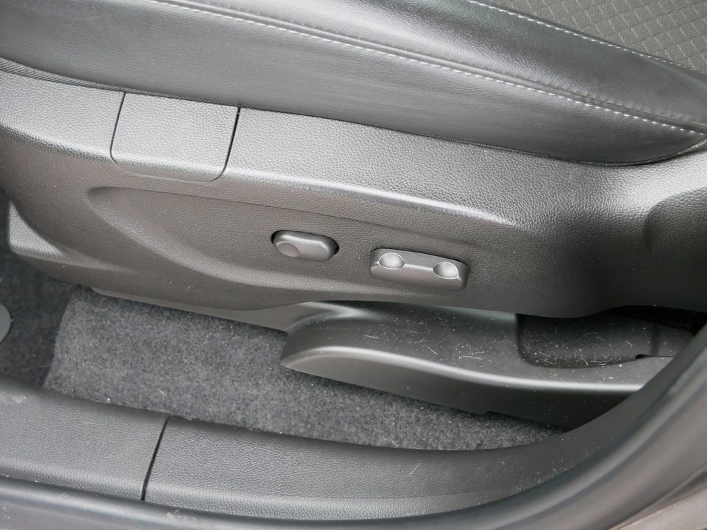 Used 2017 Buick Encore Preferred image 17