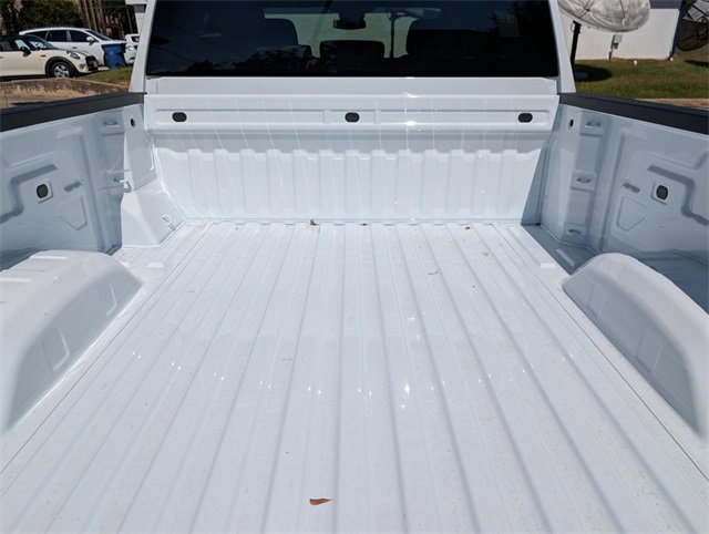 New 2026 GMC Sierra 2500 SLE image 9