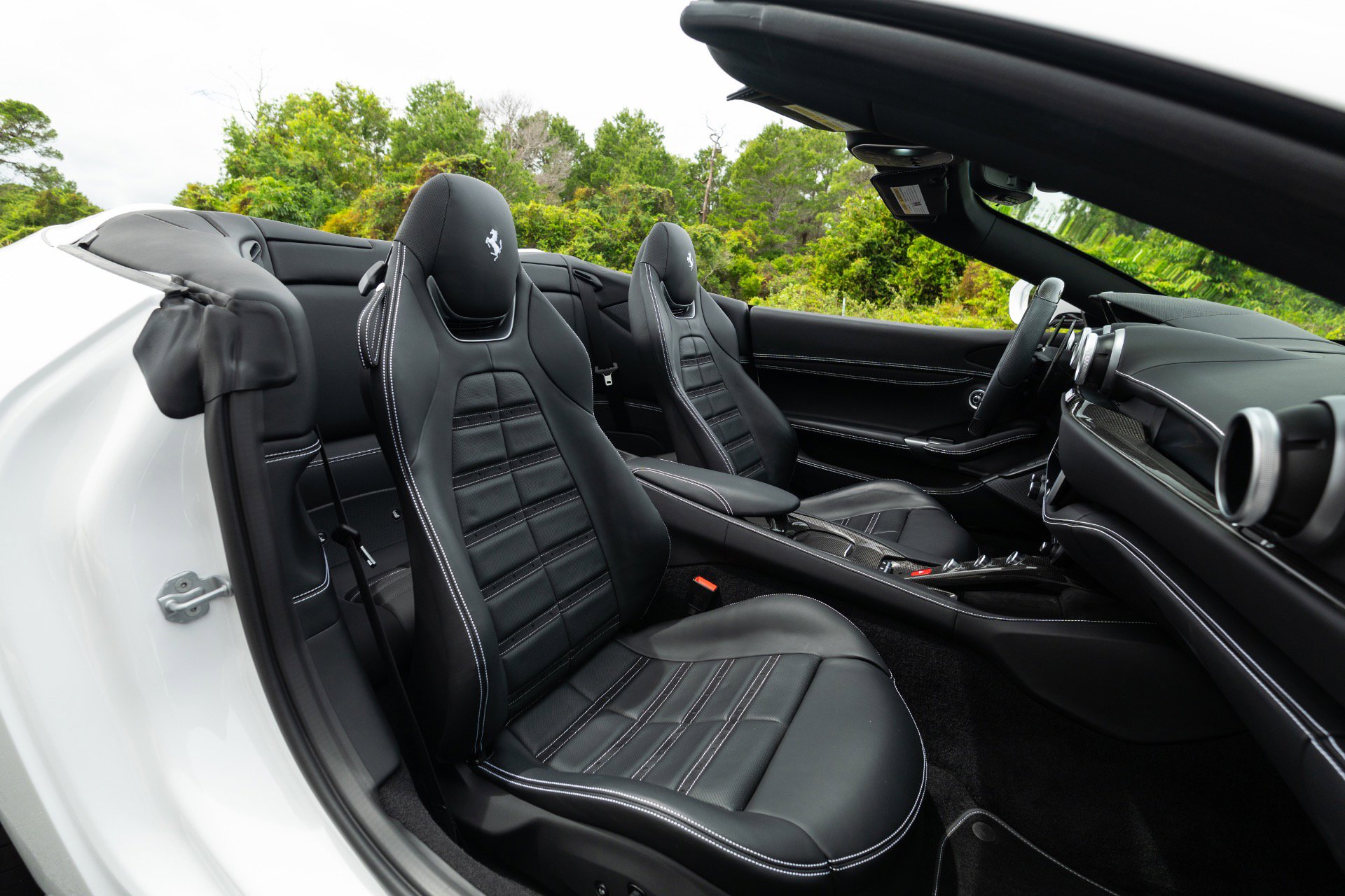 Used 2023 Ferrari Portofino M RWD image 61